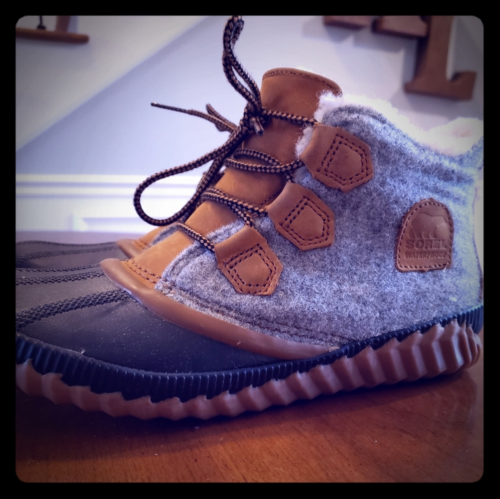 Sorel Out and About Boot